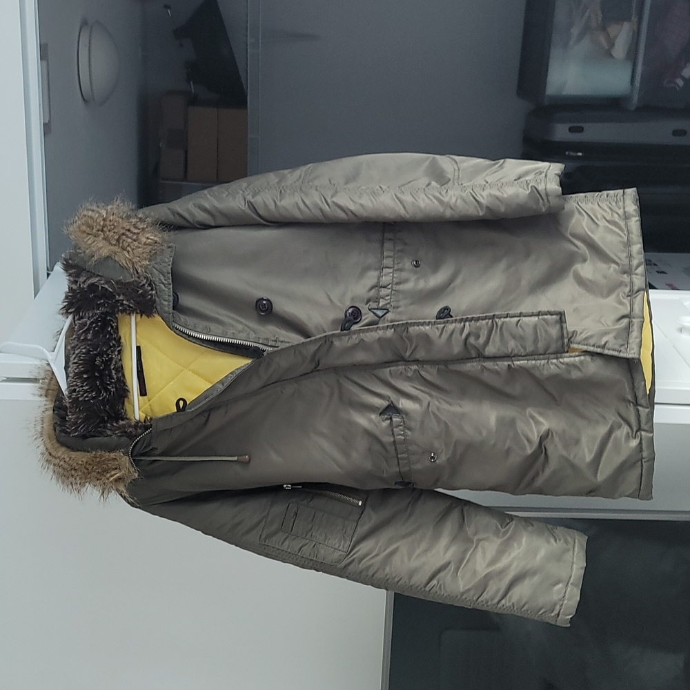 Buffalo winter jacket. military green